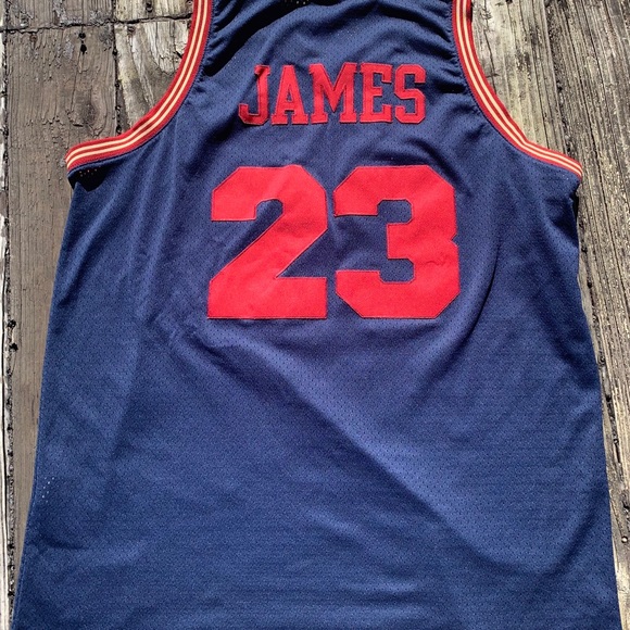 Vintage lebron james jersey - Picture 4 of 4